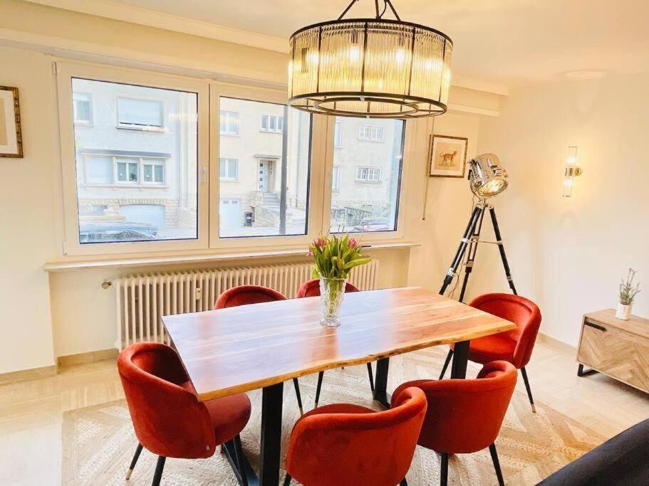 Apartment Three Bedrooms Flat In Center W. Terrace&parking